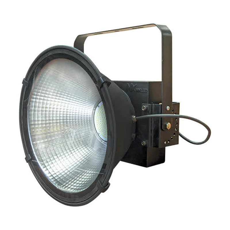 Đèn pha biển quảng cáo 200W Đáp ứng yêu cầu dự án – PCC