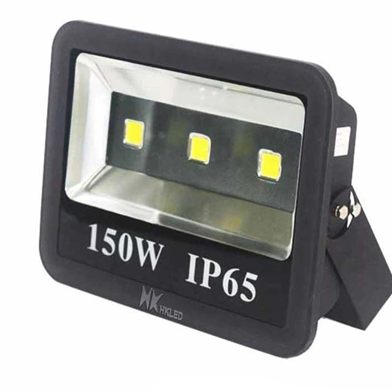 Đèn pha bãi đỗ xe 150W lắp ráp tại Việt Nam – PTR