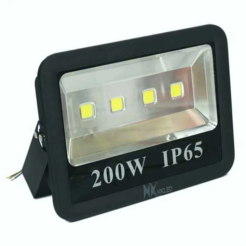 Đèn pha bãi đỗ xe 200W Chất lượng đỉnh cao – PTR