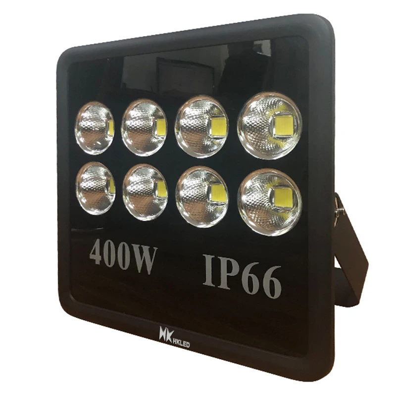 Đèn pha LED – Đèn chiếu sáng ngã tư 400W cam kết chất lượng – PTV